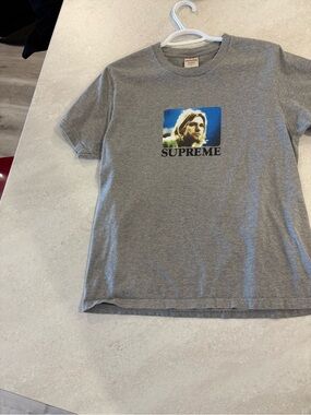 Supreme Red Logo Tag on Heather Gray Tee